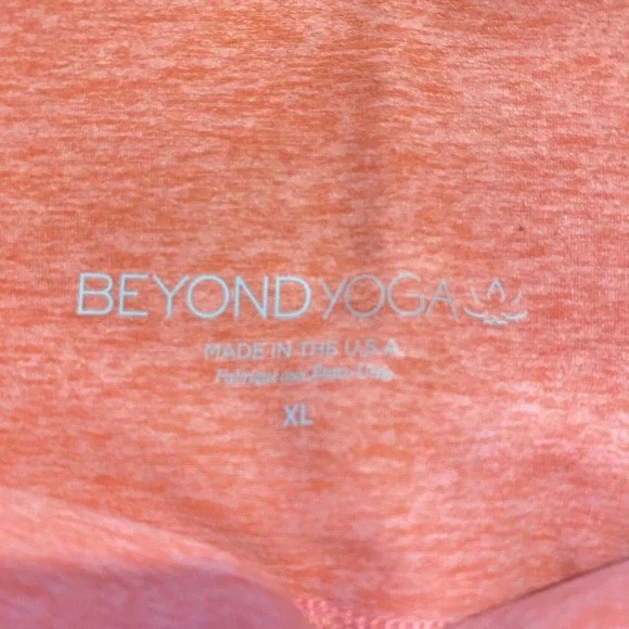 NWT Beyond Yoga Caught in the Midi High Waist Leggings in Cherry Blossom Heather